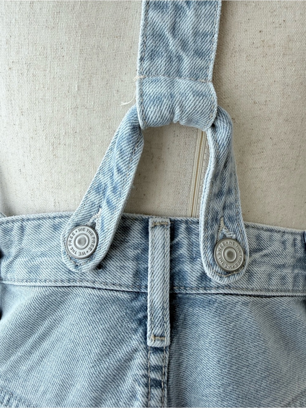 Free People Berkeley Suspender Jeans in shade Homecoming- Light Blue Denim - Picture 8 of 15